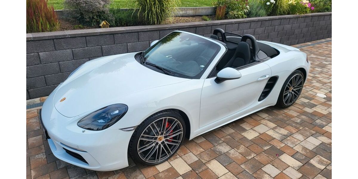 Porsche Boxster 8.000 km 72.000 &euro; Pforzheim 75181