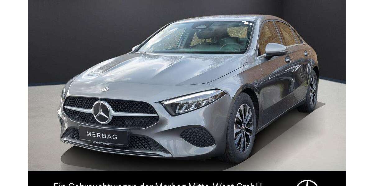 Mercedes-Benz A 180 13.359 km 36.450 &euro; Mayen 56727