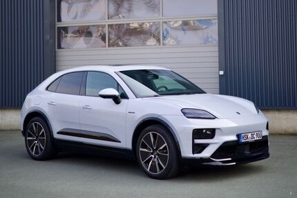 Porsche Macan 17.500 km 109.850 &euro; Schmallenberg 57392