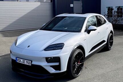 Porsche Macan 18.500 km 109.850 &euro; Schmallenberg 57392