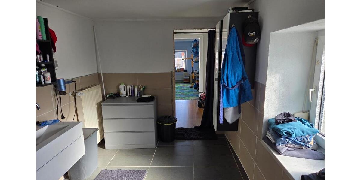 Reihenhaus Gusenburg - 5 Zimmer, 140 m&sup2;, 900&euro; | Angebot:26385801