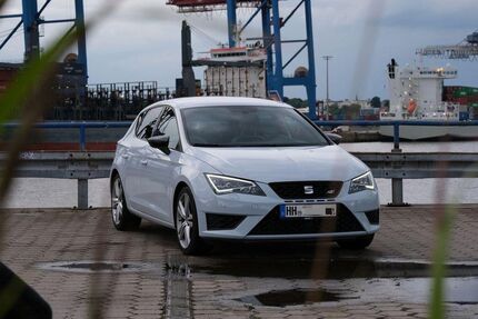 Seat Leon 120.650 km 18.000 € Hamburg 22529