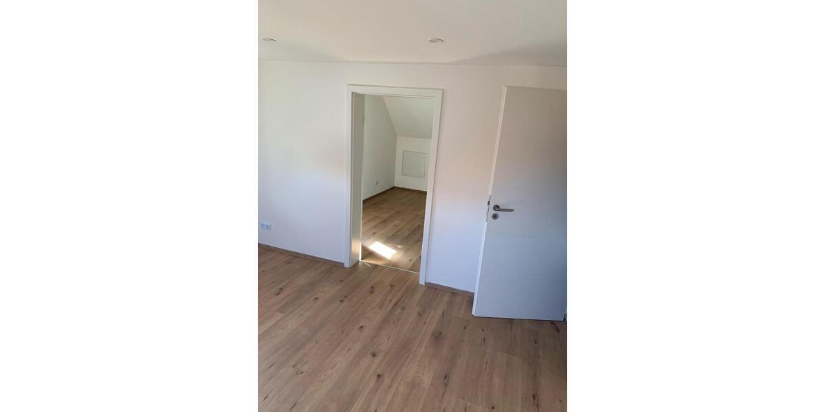 Etagenwohnung Mauern - 3 Zimmer, 70 m&sup2;, 1.300&euro; | Angebot:24765848