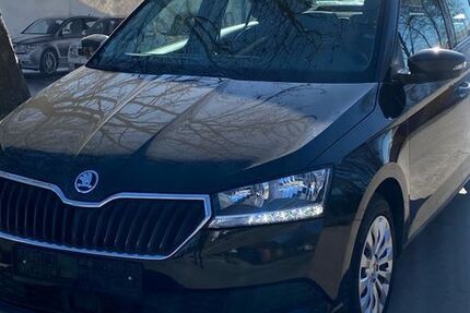 Skoda Fabia 89.976 km 8.800 &euro; Berlin 12681