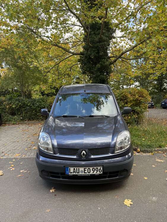 Renault Kangoo 223.796 km 2.100 € altdorf bei nürnberg 90518