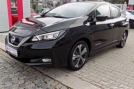 Nissan Leaf 53.244 km 12.390 &euro; München 81677