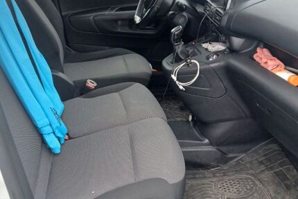 Peugeot Partner 120.000 km 12.500 &euro; Grünstadt 67269