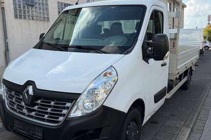 Renault Master 202.000 km 7.999 &euro; Paderborn 33100