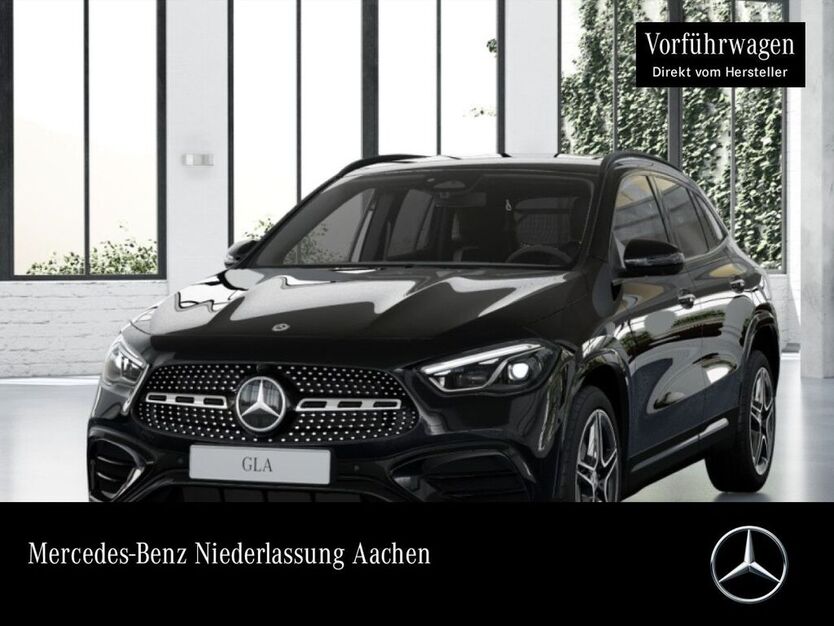 Mercedes-Benz GLA 180 9.900 km 43.990 € Aachen 52068
