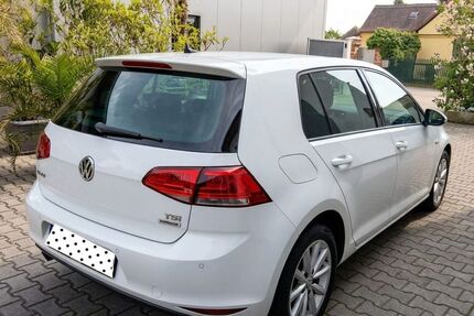 VW Golf 103.000 km 9.000 &euro; Bad Schmiedeberg 06905