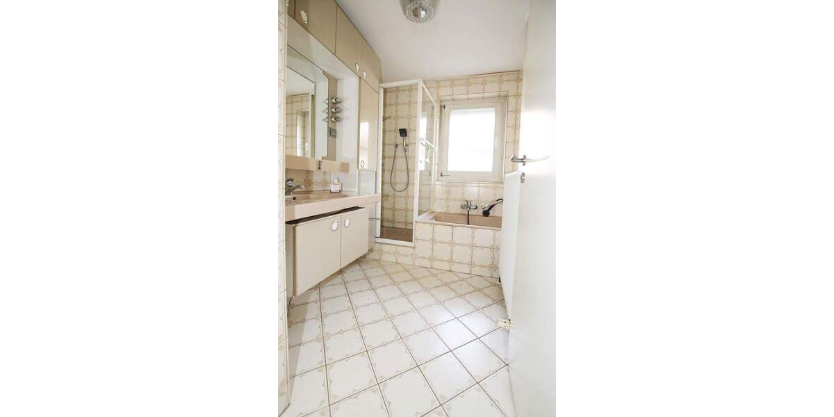 Einfamilienhaus Dingolfing - 5 Zimmer, 117 m&sup2;, 440.000&euro; | Angebot:25775629