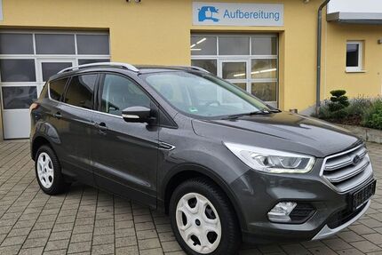 Ford Kuga 124.000 km 14.700 € Büchenbach 91186