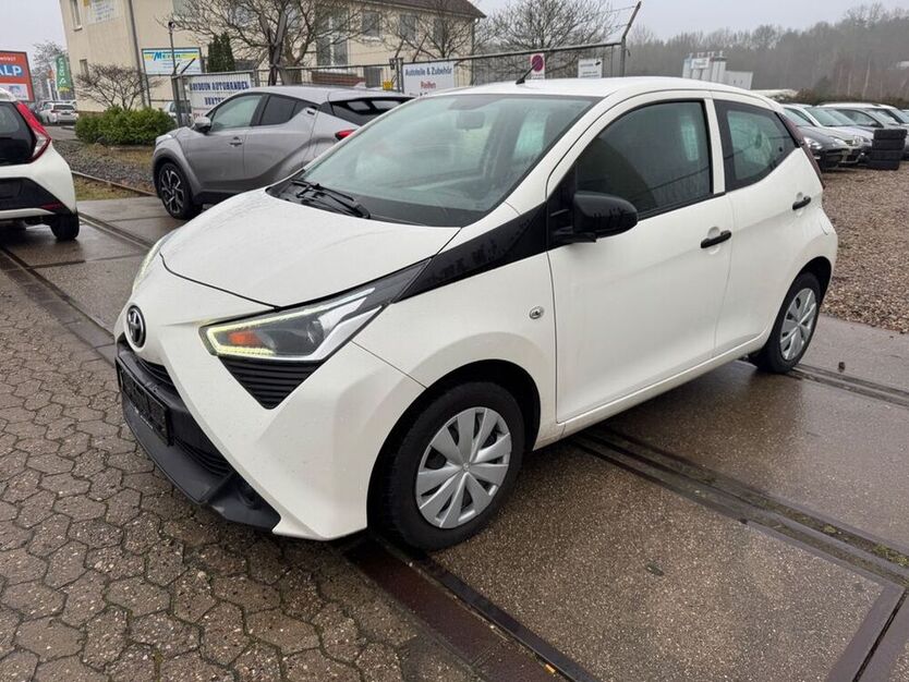 Aygo (X)