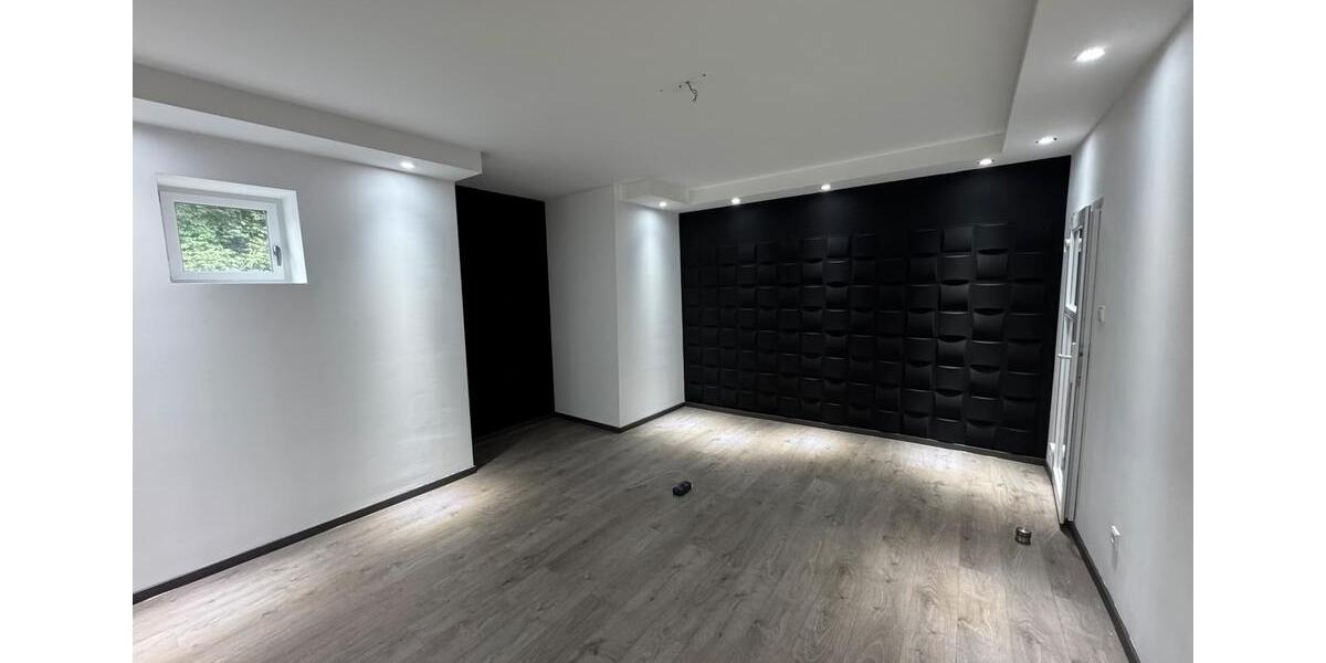 Einfamilienhaus Neunkirchen - 6 Zimmer, 183 m&sup2;, 220.000&euro; | Angebot:26824250