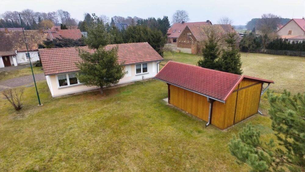 Einfamilienhaus Hähnichen - 4 Zimmer, 110 m&sup2;, 119.000&euro; | Angebot:25909355