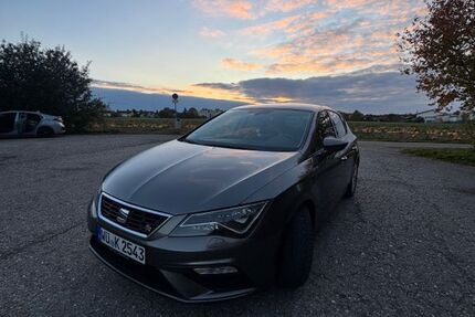 Seat Leon 248.000 km 11.099 € Germering 82110