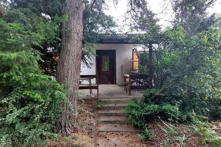 Grundstück zu verkaufen in Landsberg 29.000 € 990 m² zimmer