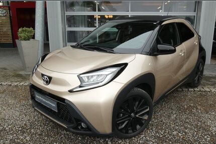 Toyota Aygo (X) 20.200 km 16.950 &euro; Warmsen 31606
