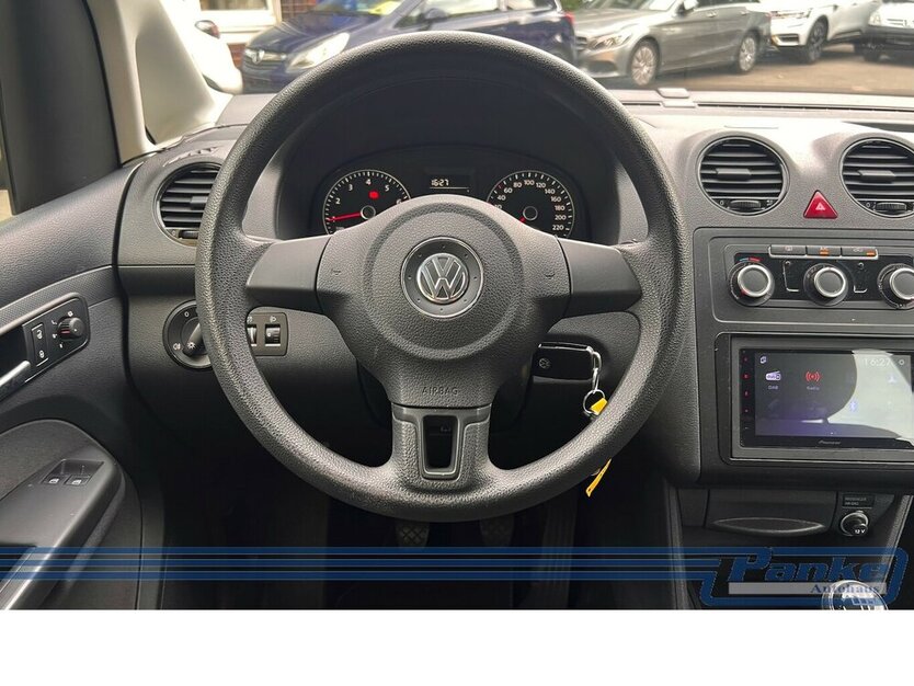 VW Caddy 1.2 TSI Soccer Trendline*5Sitzer*RFK*CarPl 182.093 km 7.480 € Berlin 13187