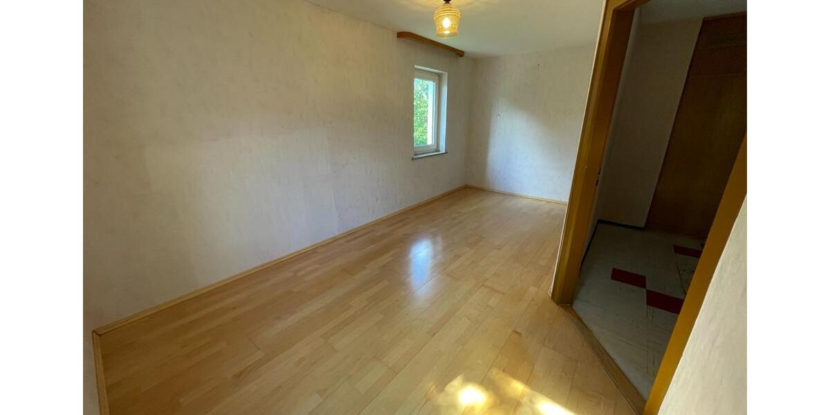 Einfamilienhaus Schauenstein - 9 Zimmer, 140 m&sup2;, 135.000&euro; | Angebot:26483622