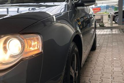 VW Passat 297.000 km 4.400 € Koln 50823