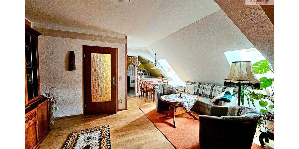 Mehrfamilienhaus, Wohnhaus Grünhain / Beierfeld Grünhain - 8 Zimmer, 200 m&sup2;, 269.000&euro; | Angebot:25688219