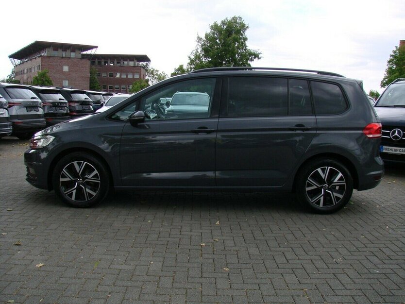 Touran 1.5TSI Comfortline 7-Sitzer Pano Standheizu