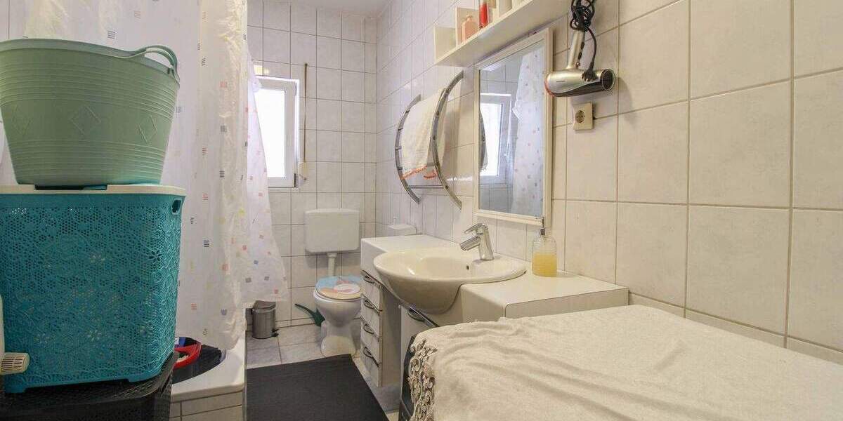 Doppelhaushälfte Hamm Heessen - 4 Zimmer, 100 m&sup2;, 210.000&euro; | Angebot:24810355