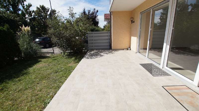Haus zum Mieten in Aiterhofen 1.200 € 160 m²