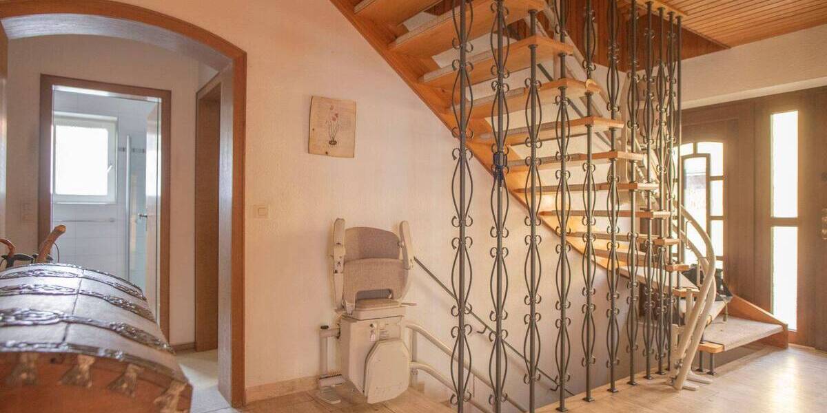 Einfamilienhaus Neu-Anspach Anspach - 5 Zimmer, 203 m&sup2;, 495.000&euro; | Angebot:26107301