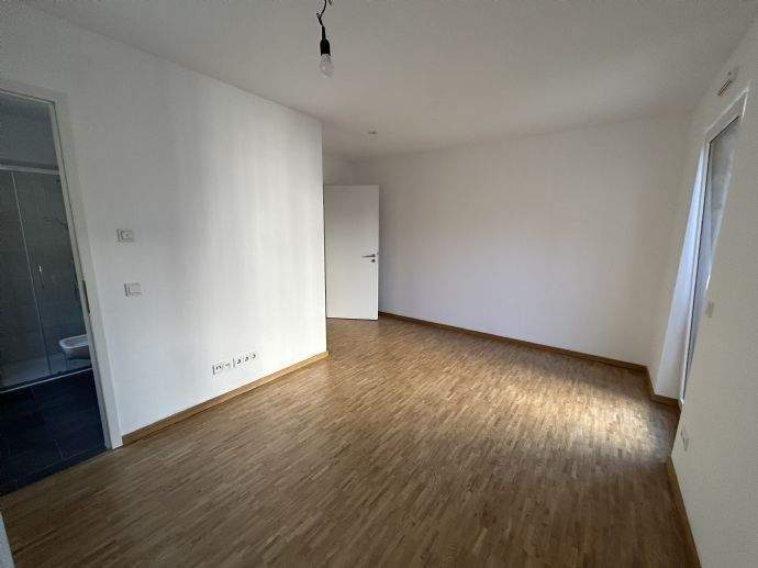 Exklusive Wohnung mit großem Balkon und 2 Tageslichtbädern 3 zimmer