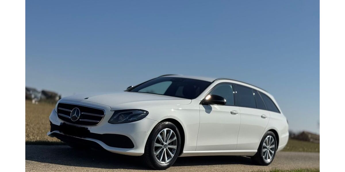 Mercedes-Benz 220 158.000 km 20.400 &euro; Lichtenwald 73669