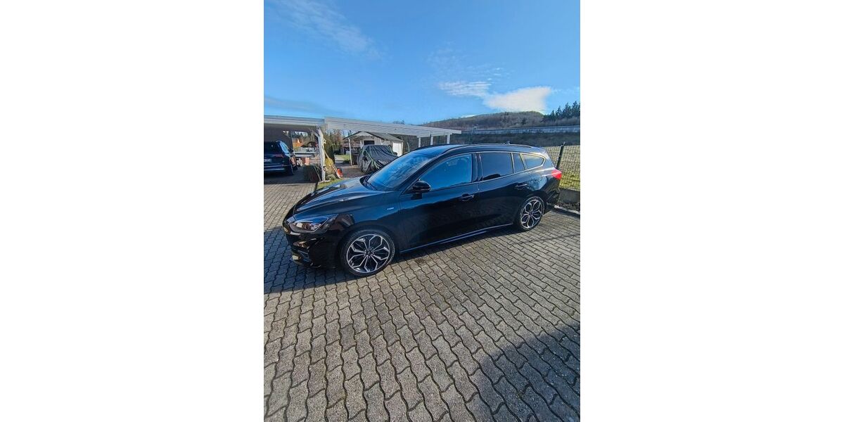 Ford Focus 55.000 km 17.500 &euro; Rinteln 31737