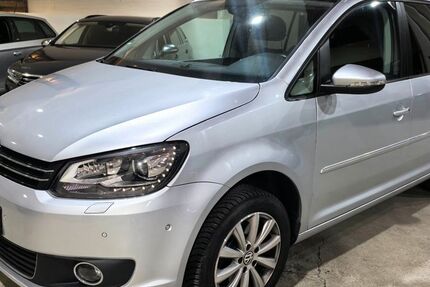 VW Touran 69.992 km 12.500 &euro; Voerde 46562