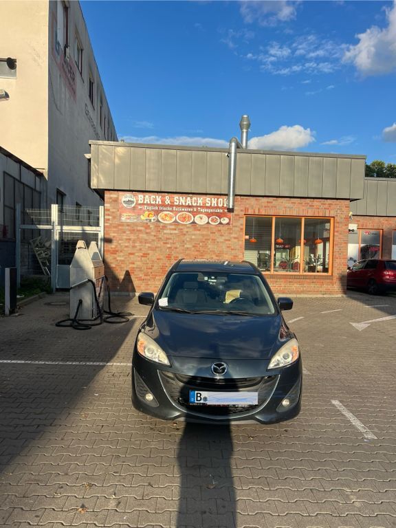 Mazda 5 174.000 km 6.300 € Berlin 10999