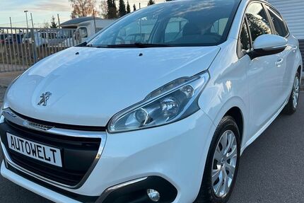 Peugeot 208 161.000 km 4.980 &euro; saarbrücken 66127
