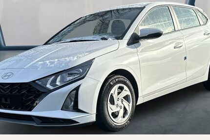 Hyundai i20 9.920 km 16.500 &euro; Idstein 65510