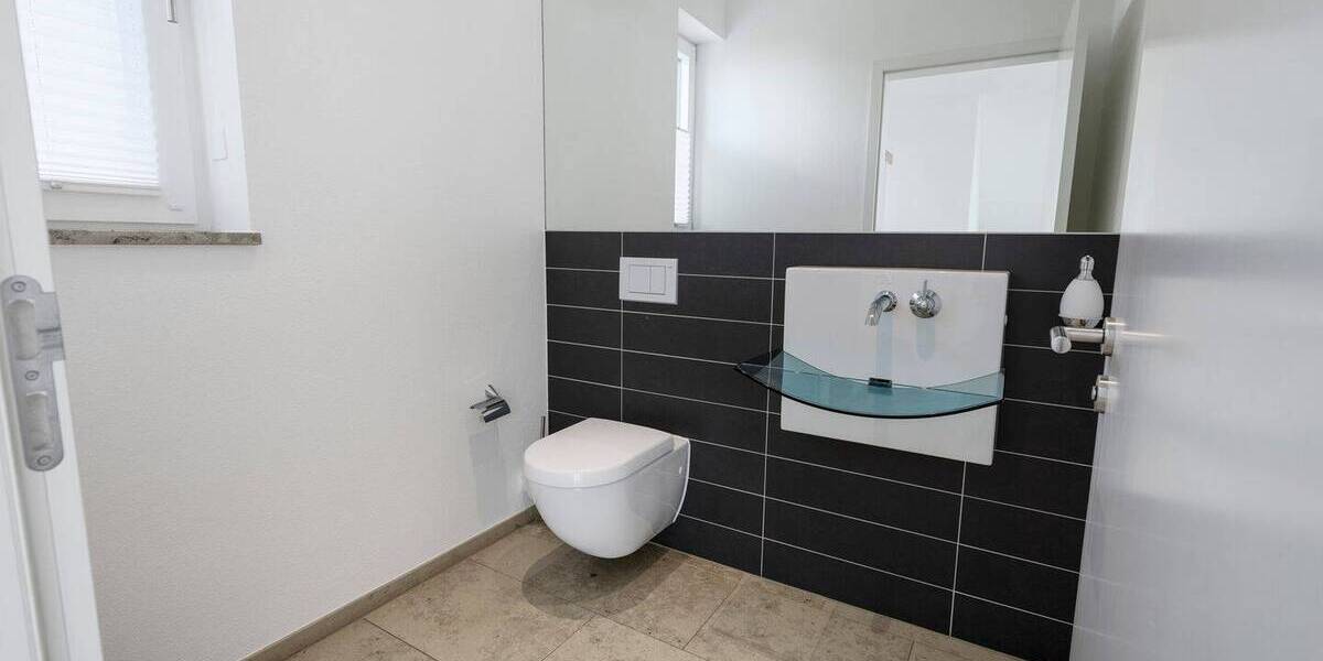 Einfamilienhaus Kösching - 5 Zimmer, 222 m&sup2;, 1.798.800&euro; | Angebot:23624133