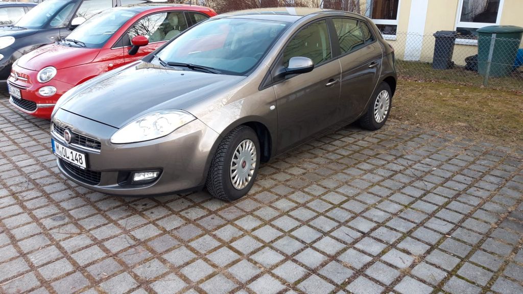 Fiat Bravo 161.000 km 3.500 &euro; Berlin 10247