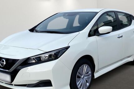 Nissan Leaf 22.365 km 13.490 € Passau 94036