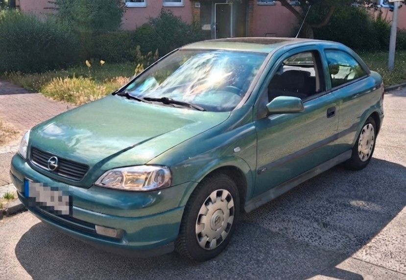 Opel Astra 295.536 km 800 &euro; Berlin 12357
