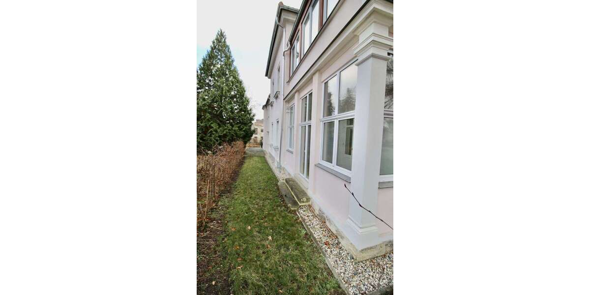 Einfamilienhaus Radebeul - 16 Zimmer, 509 m&sup2;, 3.409.000&euro; | Angebot:25626476