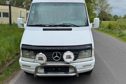 Mercedes-Benz Sprinter 179.887 km 5.400 &euro; Berlin 13629
