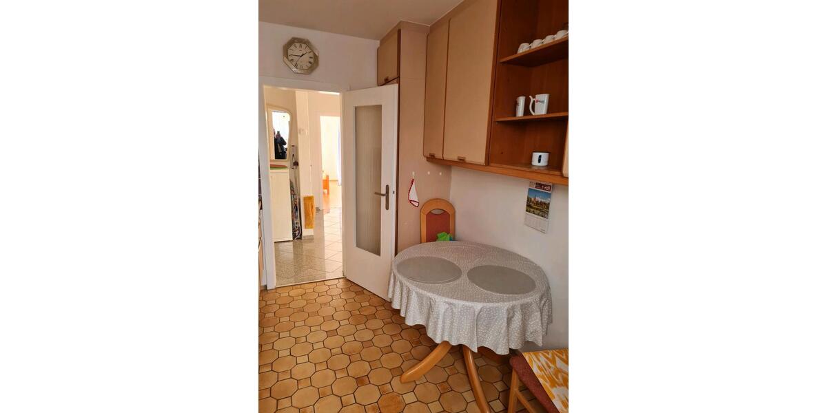 Schöne Eigentumswohnung in gepflegter und grünen Umgebung 3 zimmer