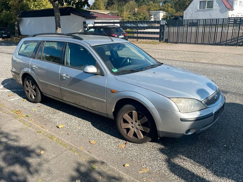 Ford Mondeo 260.000 km 750 € Hamburg 21107