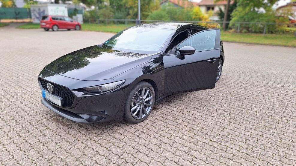 Mazda 3 79.000 km 17.900 € Rühen 38471