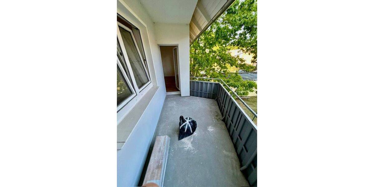 Attraktives 12-Familienhaus in begehrter UNI-LAGE ! Solides Investment mit Entwicklungspotenzial ! 3 zimmer