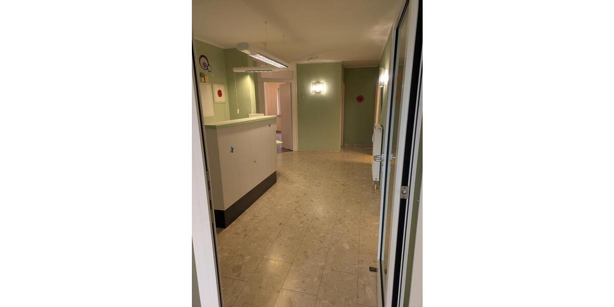 Einfamilienhaus Hettstedt - 15 Zimmer, 345 m&sup2;, 239.000&euro; | Angebot:27081723