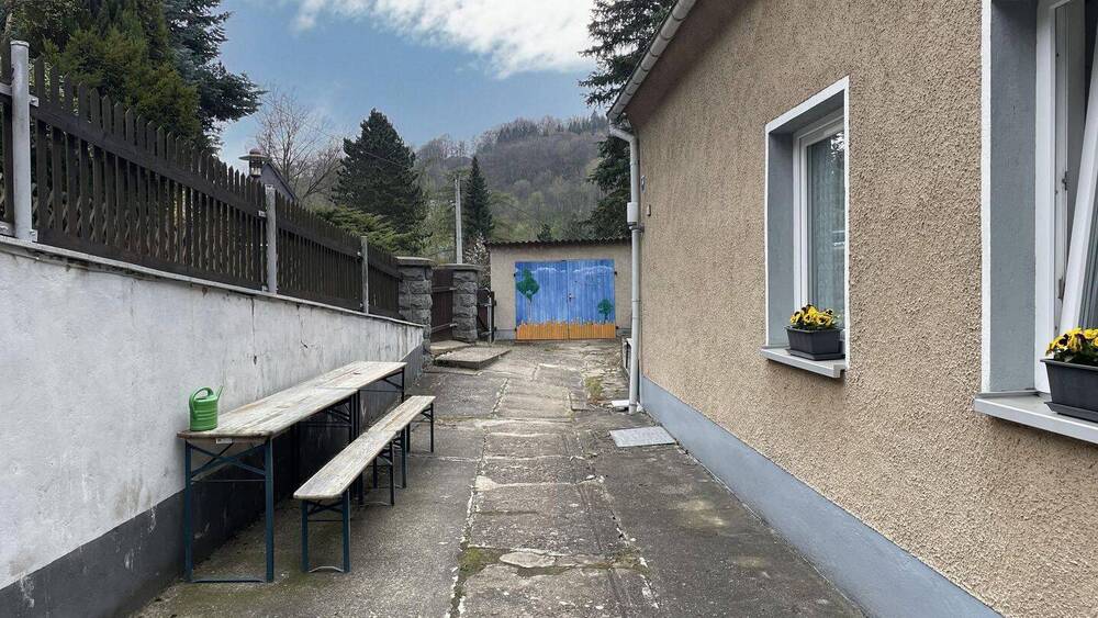 Einfamilienhaus Lauenstein Lauenstein - 5 Zimmer, 110 m&sup2;, 150.000&euro; | Angebot:26393578