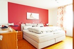 Gepflegtes 1-2 Fam. Haus, neuwertige Heizung, div. Renovierungen, Garten, Doppel-Garage, Terrasse, B - Einfamilienhaus Zierenberg Burghasungen | Angebot:26459788